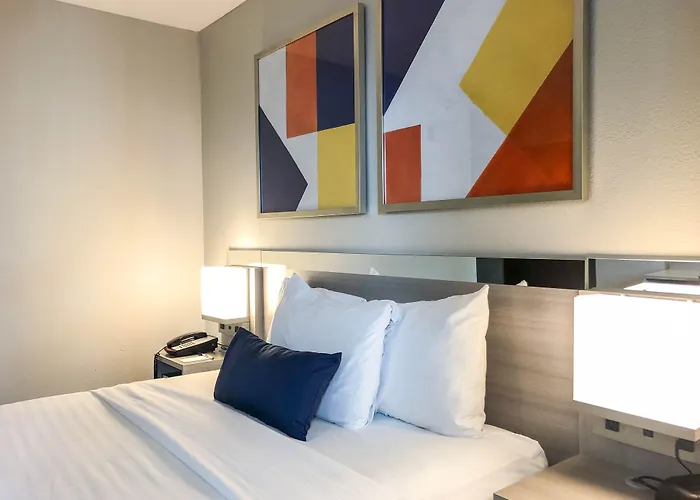 Microtel Inn & Suites By Wyndham Eagan/St Paul