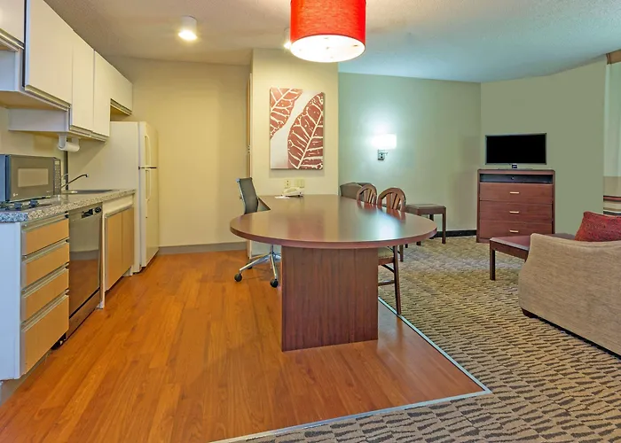 Mainstay Suites Chicago Schaumburg
