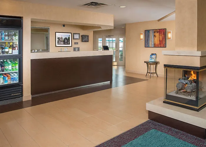 Sonesta Es Suites Charleston