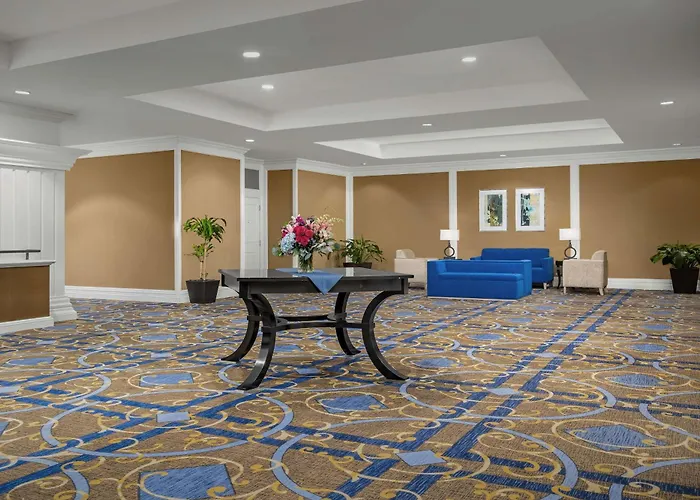 Doubletree By Hilton Chicago O'Hare Airport-Rosemont