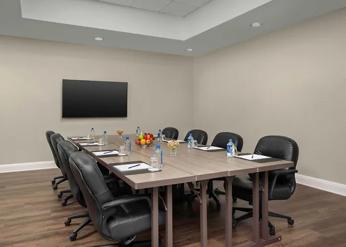 Doubletree By Hilton Chicago O'Hare Airport-Rosemont