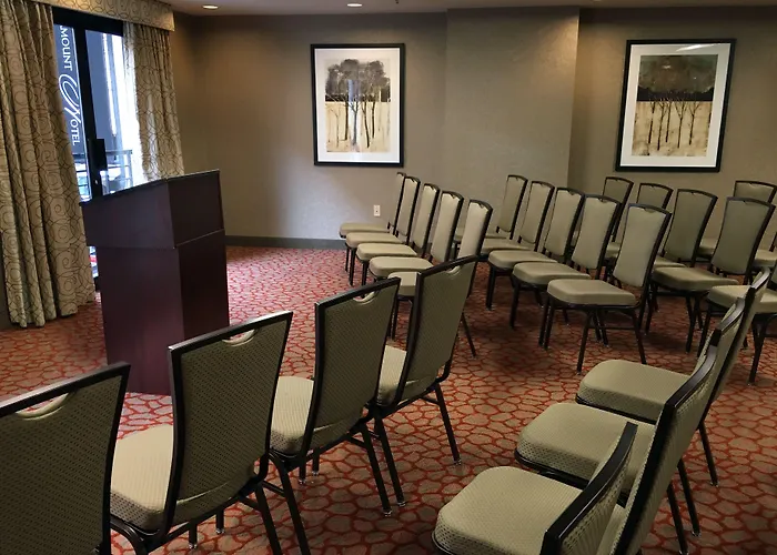 The Paramount Hotel Portland