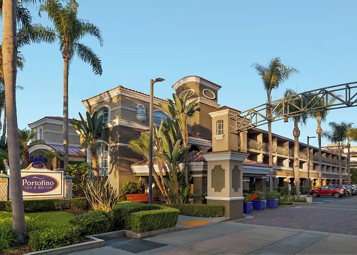 Anaheim Portofino Inn & Suites