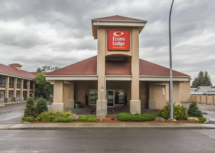 Econo Lodge Inn & Suites Lethbridge - Henderson Lake