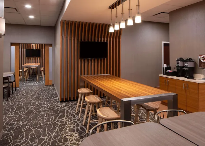 Sonesta Select Nashville Airport Suites