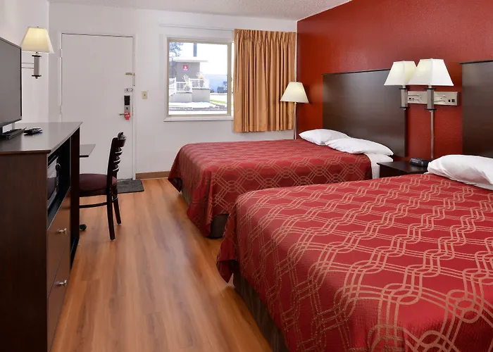Bend Inn & Suites