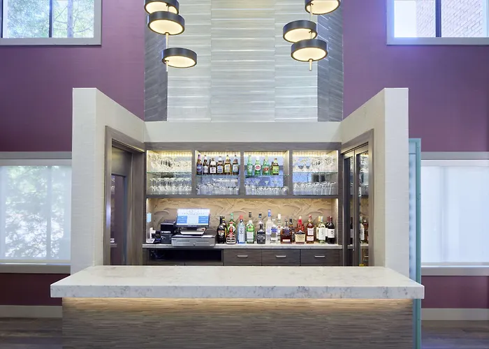 Doubletree By Hilton Hotel Atlanta-Alpharetta