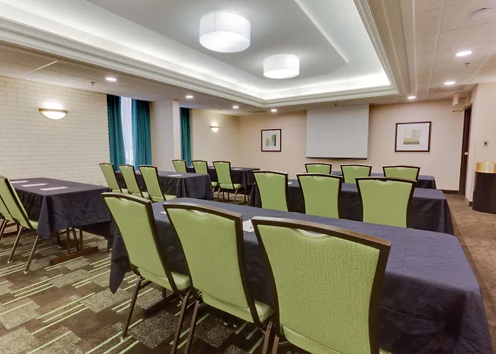 Drury Inn & Suites Birmingham Grandview