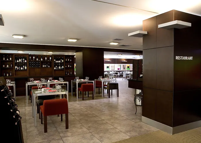 Nippon Hotel