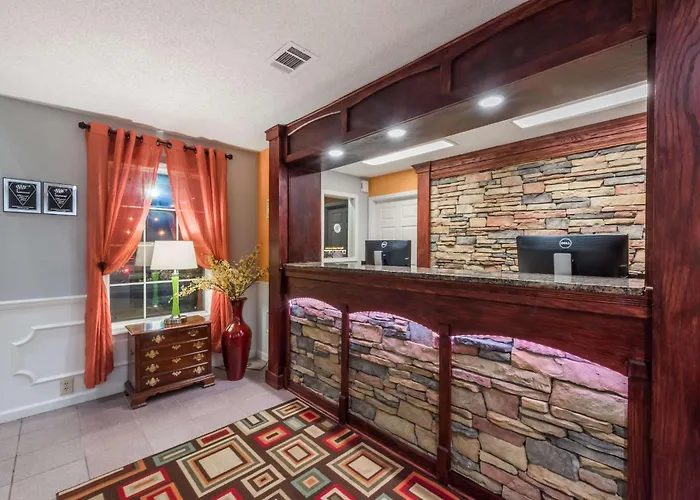 Super 8 By Wyndham Alexander City