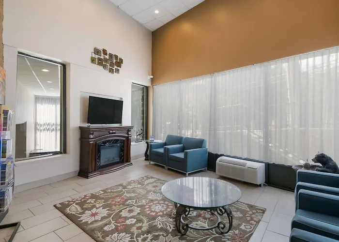 Surestay Plus Hotel By Best Western Gatlinburg