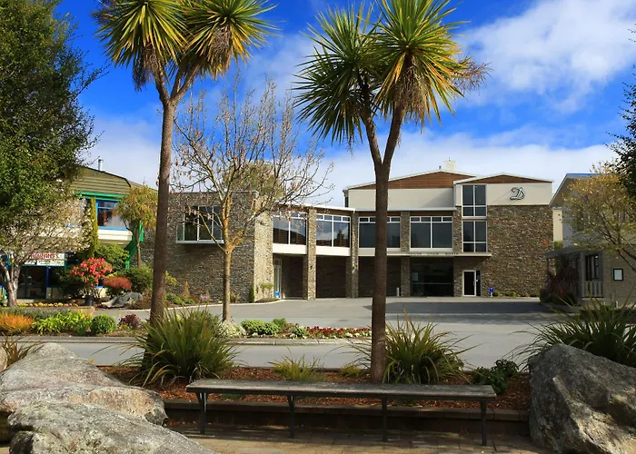 Distinction Luxmore Hotel