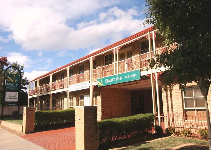 Quality Inn Colonial