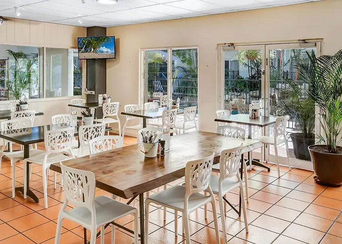Coral Tree Inn