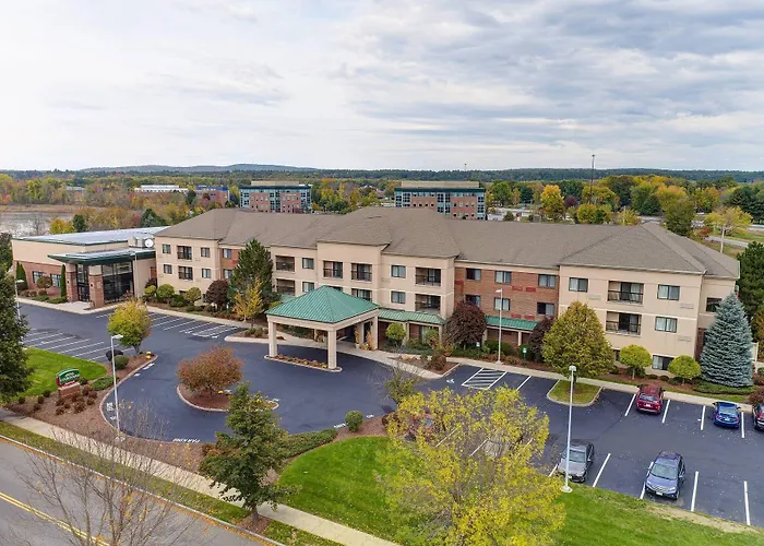 Courtyard By Marriott Concord