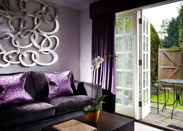 Langshott Manor - Luxury Hotel Gatwick