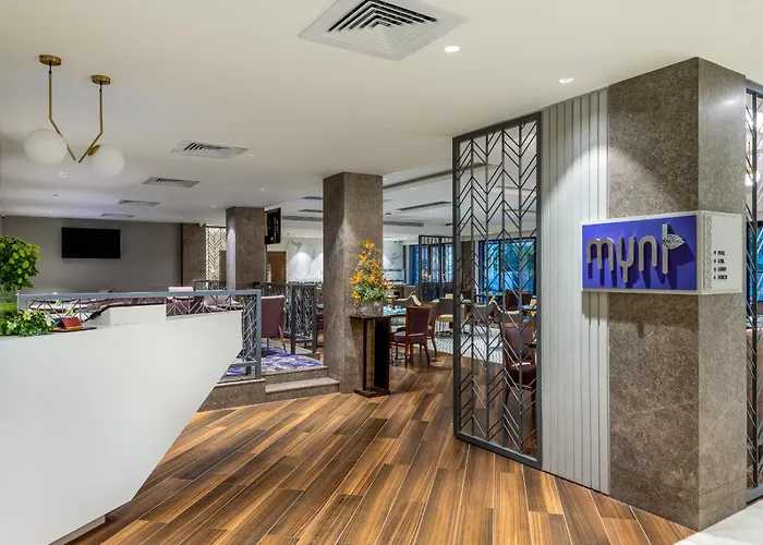 Vivanta Mangalore Oldport Road - Formerly Known As Taj Manjarun