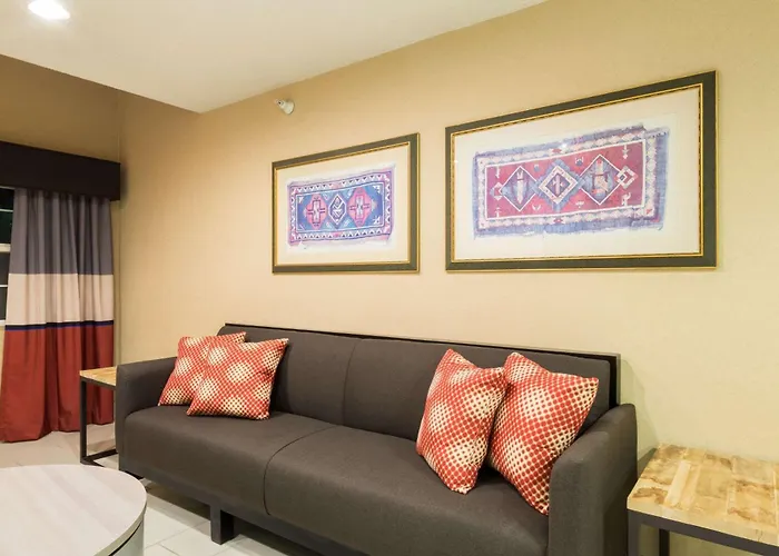 Microtel Inn And Suites Pueblo