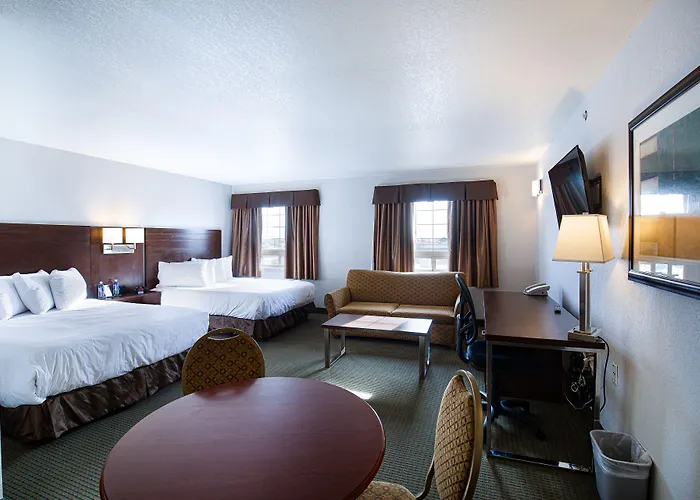 Service Plus Inns And Suites