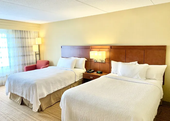 Courtyard By Marriott Buffalo Amherst/University