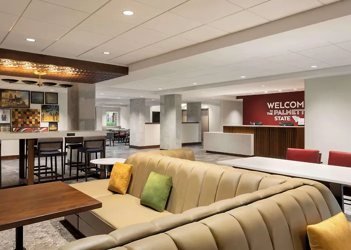 Hampton Inn Columbia-Downtown Historic District