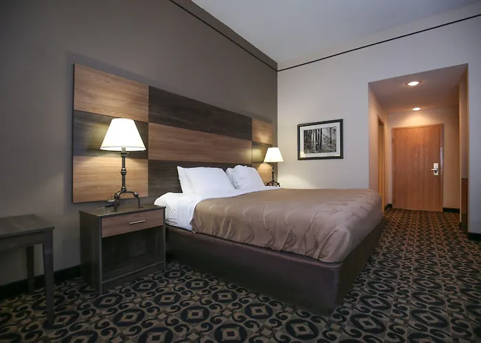 Quality Inn & Suites Boone - University Area