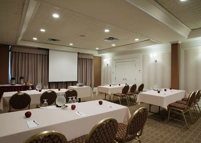 Ramada By Wyndham St. John'S
