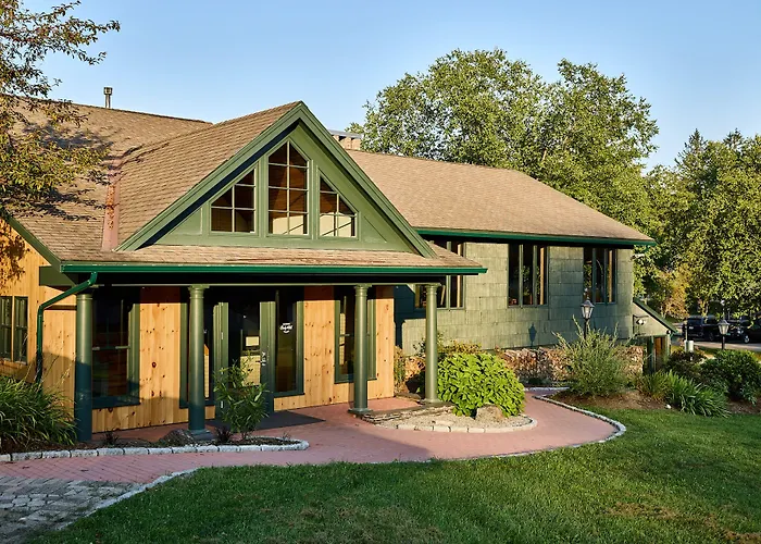 Bluebird Cady Hill Lodge