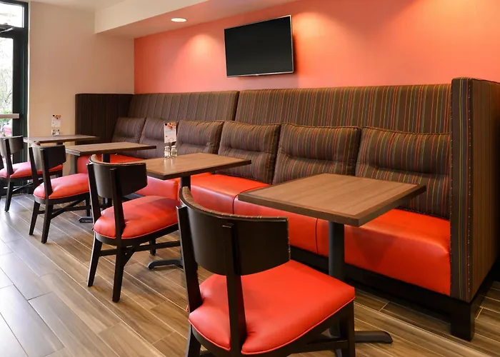 Holiday Inn Express Portland West/Hillsboro By Ihg