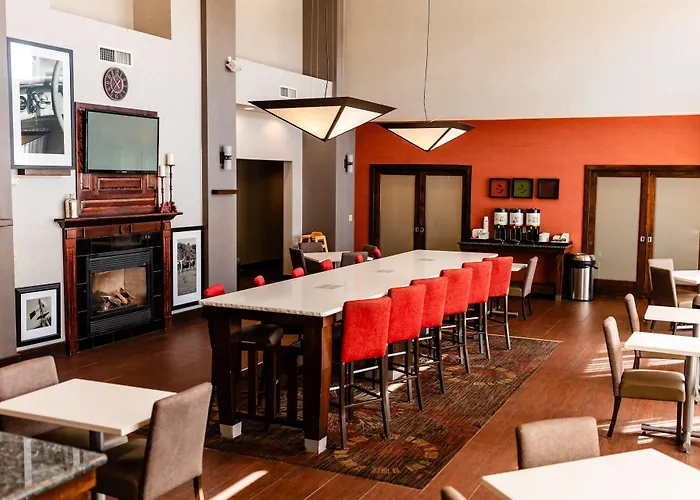 Hampton Inn & Suites Scottsbluff