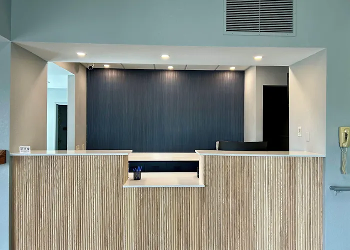Spark By Hilton Wichita East