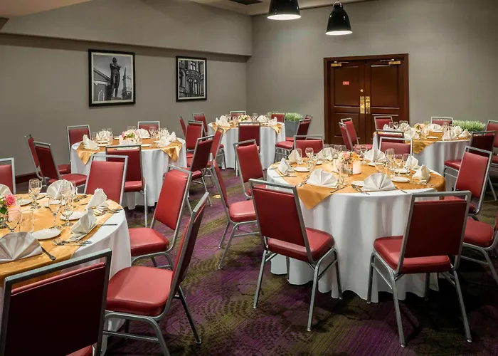 Four Points By Sheraton Boston Logan Airport Revere