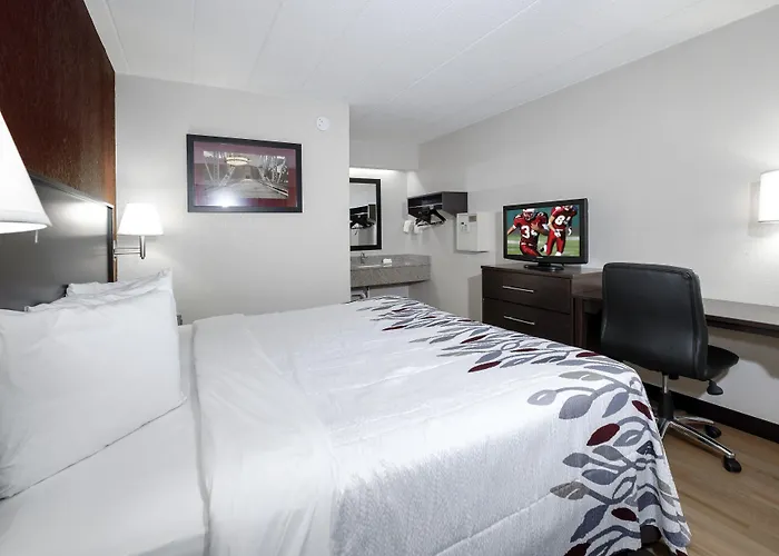Red Roof Inn Cleveland - Medina