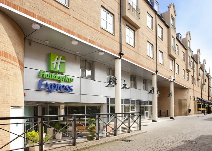 Holiday Inn Express London-Hammersmith By Ihg