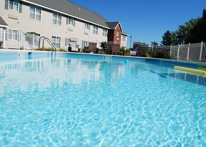 Cresthill Suites Syracuse