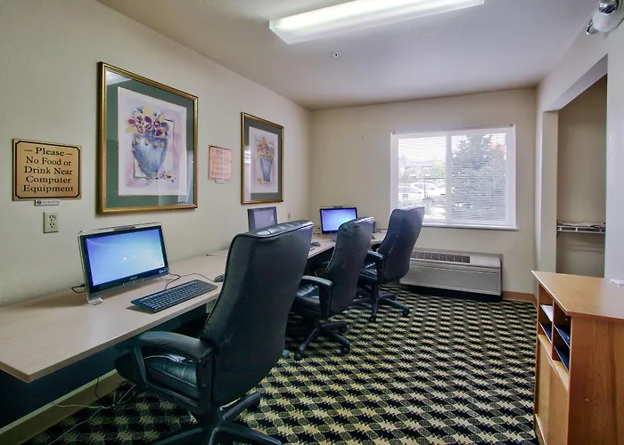 Mcm Elegante Suites (Adults Only)
