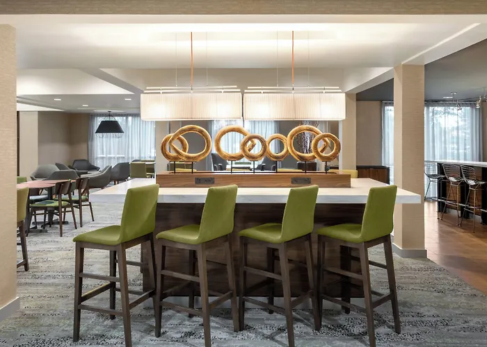 Courtyard By Marriott Reno