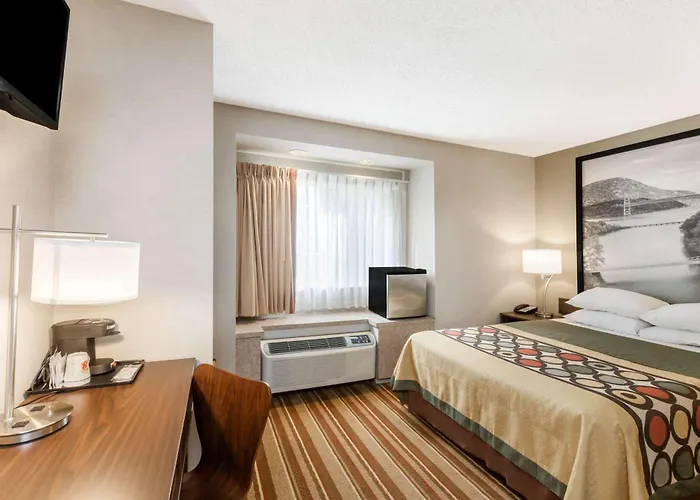 Super 8 By Wyndham Schenectady - Albany Area