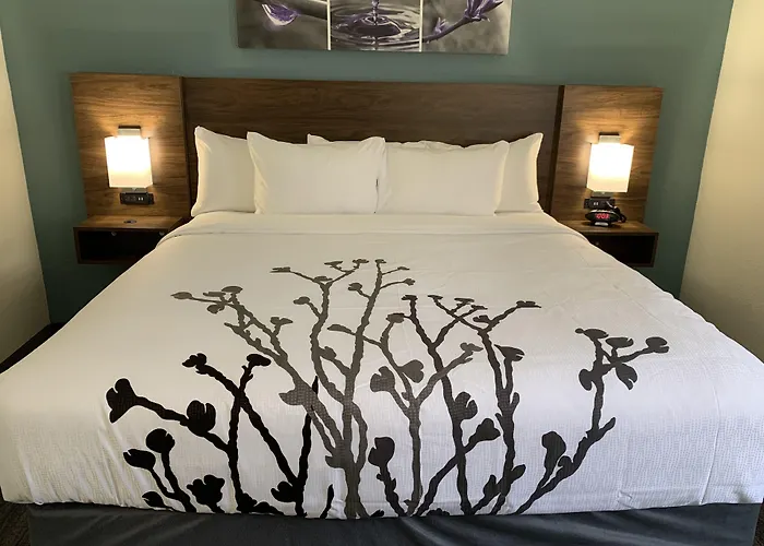 Chesapeake Inn And Suites Lexington Park Patuxent River Naval Air Station