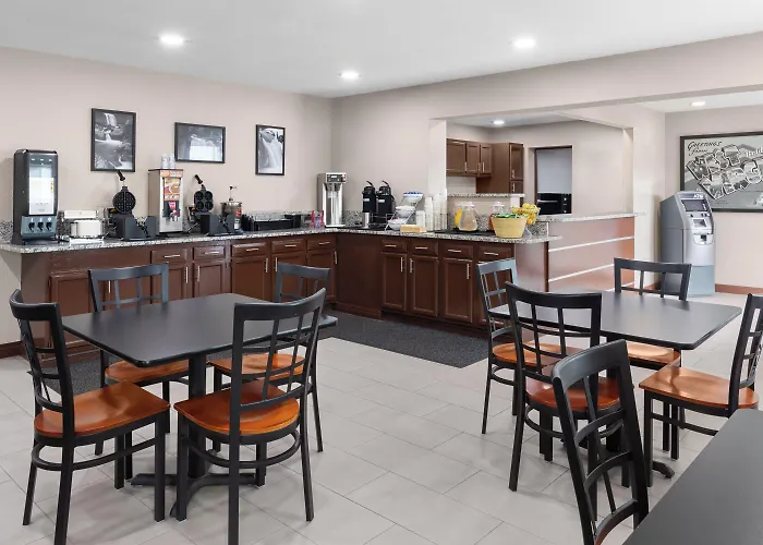 Super 8 By Wyndham Bridgeport/Clarksburg Area
