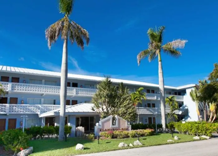 Flamingo Bay Hotel & Marina