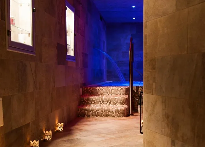 Hotel Costazzurra Museum & Spa