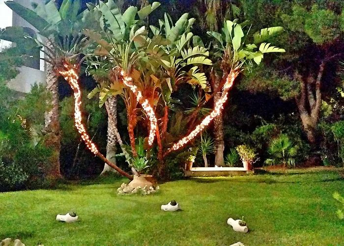 Hotel Akrabello