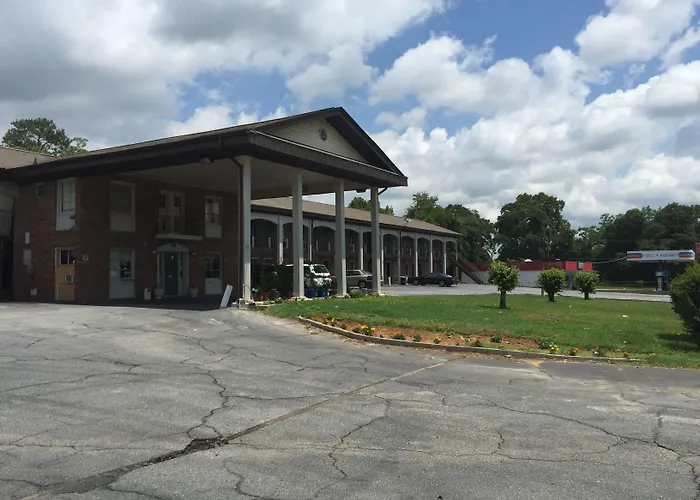 Scottish Inn And Suites Perry