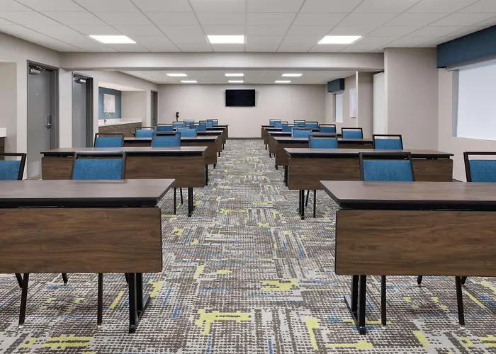 Hampton Inn Cleveland-Airport/Tiedeman Road