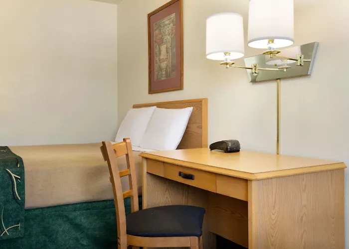 Travelodge By Wyndham Yampa