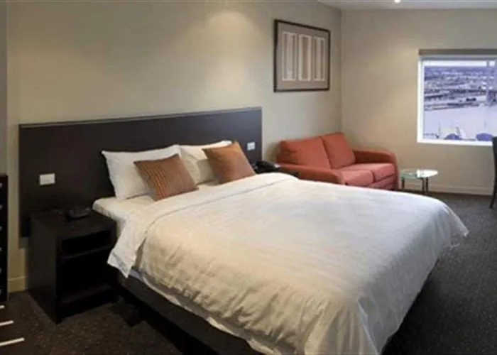 Atlantis Hotel Melbourne