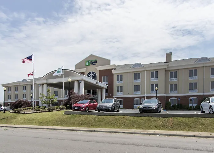 Holiday Inn Express & Suites Cullman
