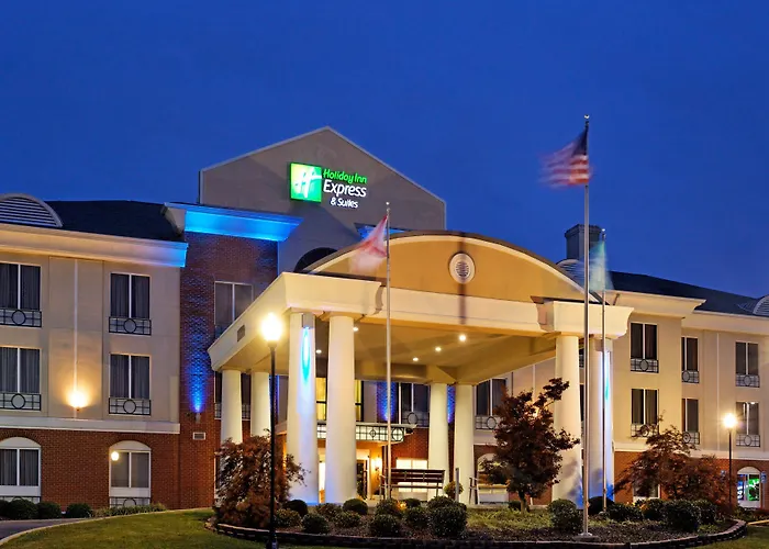 Holiday Inn Express & Suites Cullman