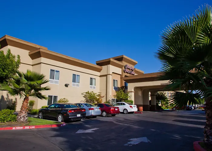 Hampton Inn & Suites Sacramento-Auburn Boulevard